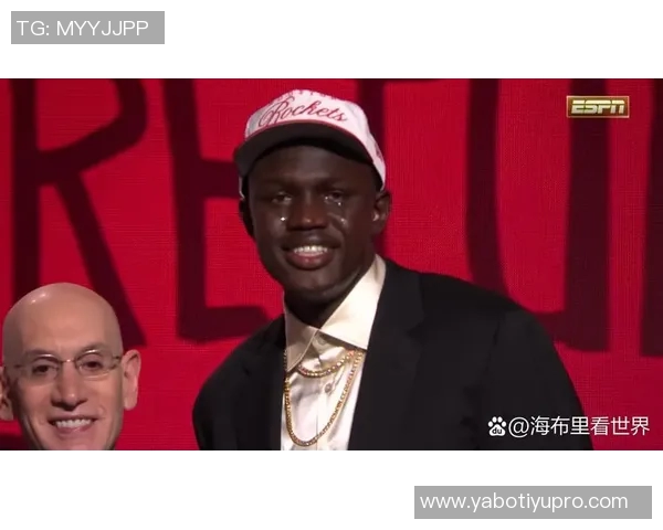 菜鸟榜眼哈珀表现亮眼贡献13分3板3助弗莱明与马卢阿奇合力助攻球队