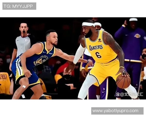 詹姆斯本赛季首次与湖人全队合练期待新队友默契提升